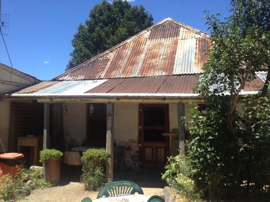 Larbert NSW Restaurant Darwin