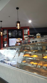 Michels Patisserie Springwood