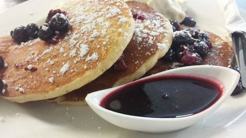 Tasty Treats @ Back Beach - Restaurant Darwin 0