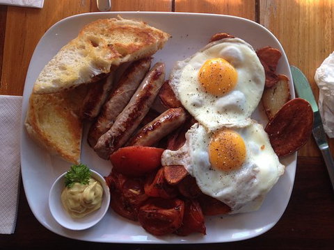 Cranky Cafe - Restaurant Darwin 0