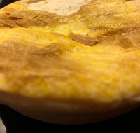 Guyra Country Fresh Hot Bread Shop - Restaurant Darwin