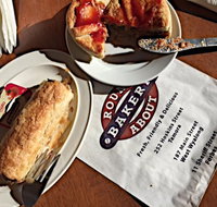 Round about Bakery - Restaurant Darwin
