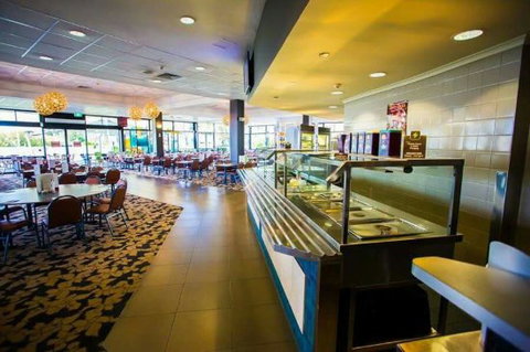 Soldiers Point Bowling Club - Restaurant Darwin 0