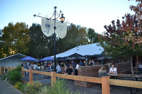 George IV Inn Picton - Restaurant Darwin 2