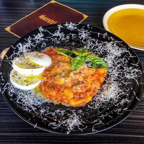 Mozzarella Cucina - Restaurant Darwin 0