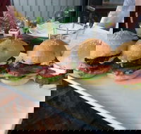 The Garage Bar and Grill - Restaurant Darwin