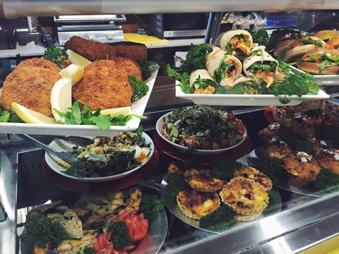 Chatter Box Cafe - Restaurant Darwin 0