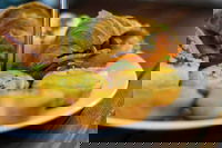 Palm Beach Takeaway and Palm Beach Restaurant Darwin Restaurant Darwin