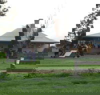 Caldermeade Farm Cafe - Restaurant Darwin