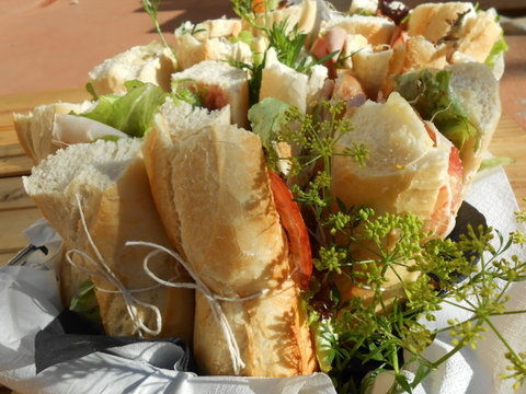 Deloraine Deli - Restaurant Darwin 2