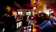 Elephant and Castle Hotel