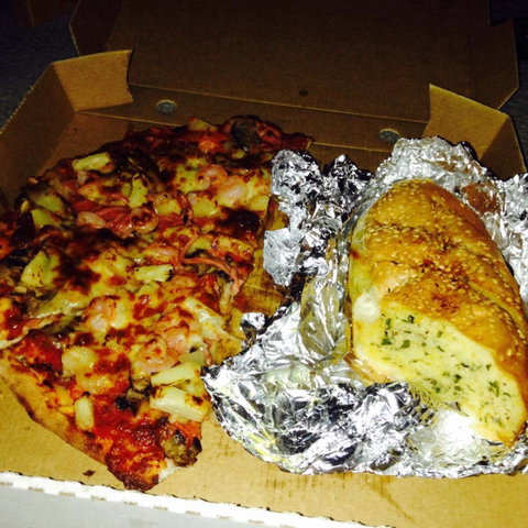 Monica's Pizza - Restaurant Darwin 0