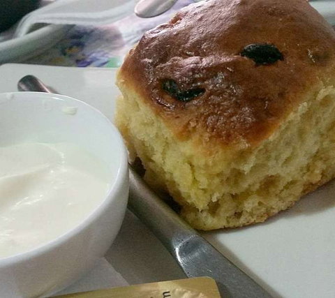 Guildford Village Tea Rooms - Restaurant Darwin 0