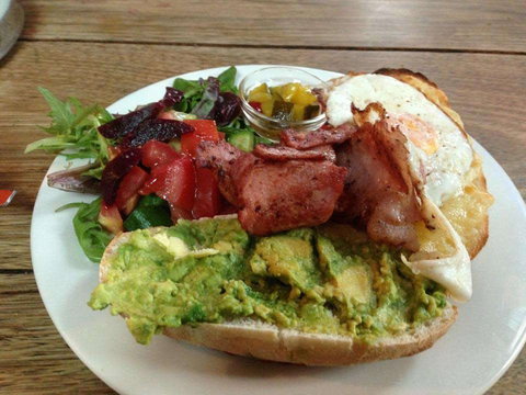 Prince Of Wales Public Bar - Restaurant Darwin 0