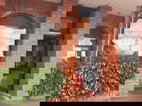 Mount Eliza Takeaway and Mount Eliza Restaurant Darwin Restaurant Darwin