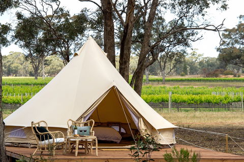 Balgownie Estate Winery, Retreat & Restaurant - Restaurant Darwin 1