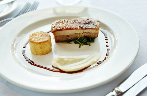 LB's Harbourview Restaurant - North Sydney Harbour View Hotel - Restaurant Darwin 0