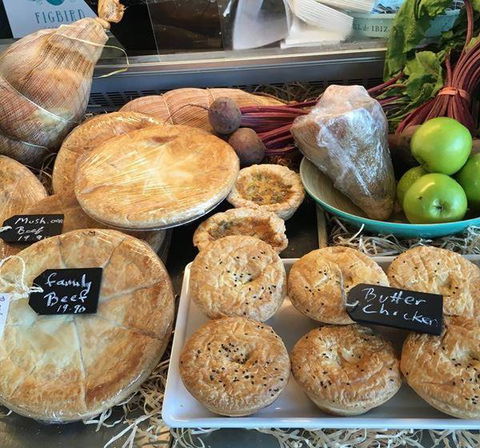 Luscious Organic Cafe & Shop - Restaurant Darwin 12