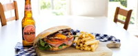 Barracks Bar - Crowne Plaza Hawkesbury Valley