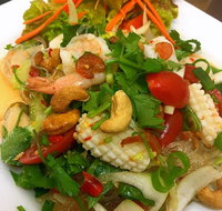 S  T Thai Gourmet Cafe - Restaurant Darwin