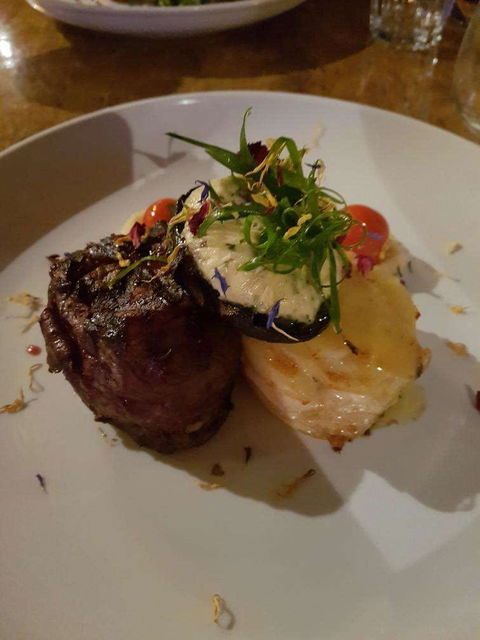 Pier One Bar And Grill - Restaurant Darwin 0
