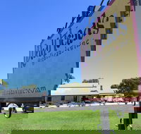 RedHeads Wine - Restaurant Darwin