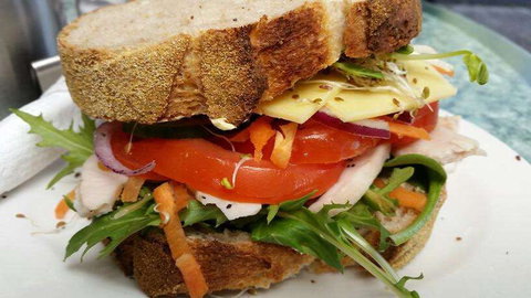 Ross Village Inn Bakery - Restaurant Darwin 1