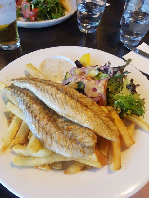 The Club - Restaurant Darwin 0