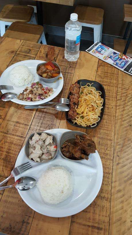 Pinoy Kitchen - Restaurant Darwin 0