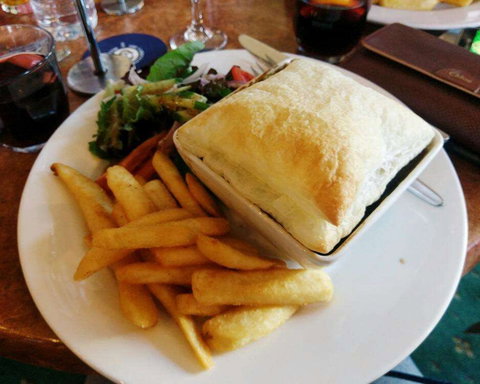 Old City Bank Bar And Brasserie - Restaurant Darwin 0