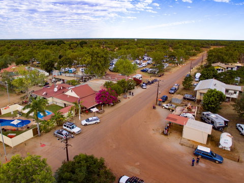 Daly Waters Historic Pub - Restaurant Darwin 1