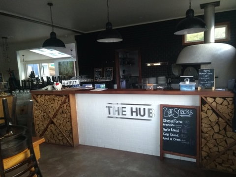 The Hub - Pizza And Beer - Restaurant Darwin 1