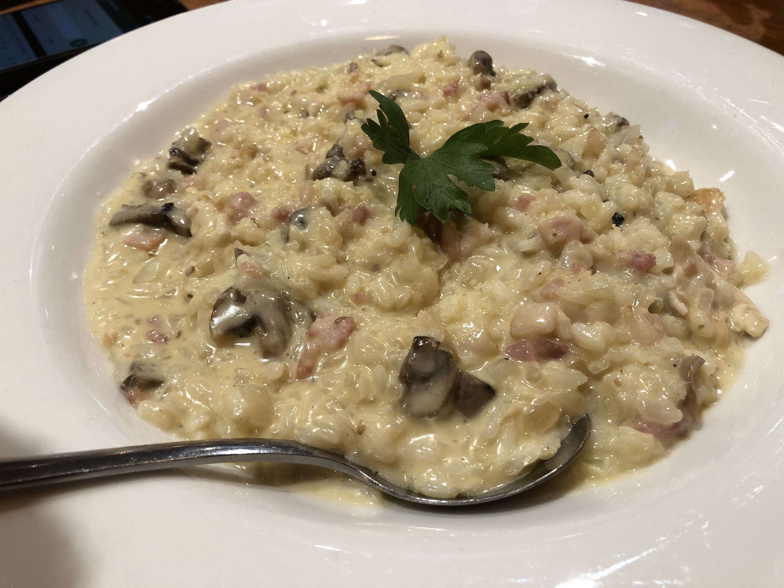 Thalloo VIC Restaurant Darwin