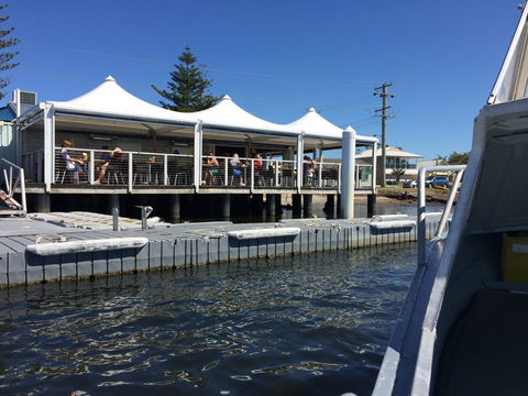 Tea Gardens Boatshed - Restaurant Darwin 0