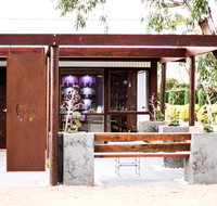 Vineyard Road Cellar Door - Restaurant Darwin