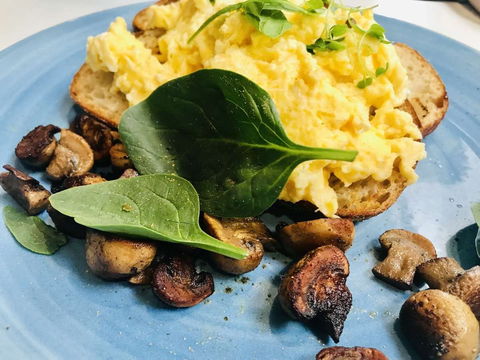 AG Assembly Ground - Restaurant Darwin 0