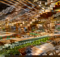 District 8 - Restaurant Darwin