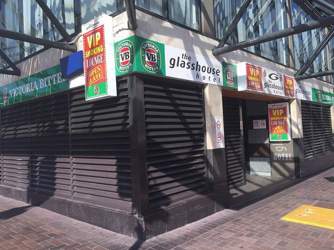 The No Names Italian Restaurant - The Glasshouse Hotel - Restaurant Darwin 0