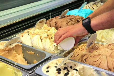 Frost Bite Stone Cold Ice Creamery - Restaurant Darwin 0