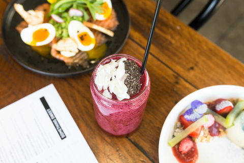 Lux Foundry - Restaurant Darwin 0