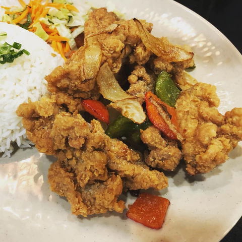 VHM Bros - Restaurant Darwin 0