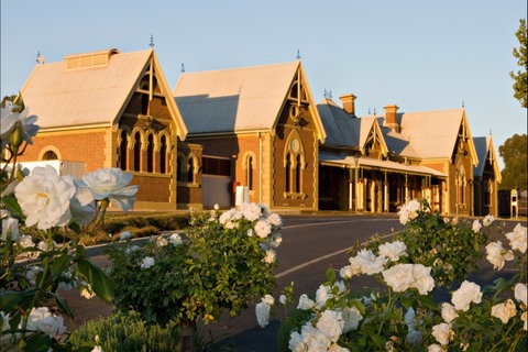 Hilltops Region Wine Cellar - Restaurant Darwin 1