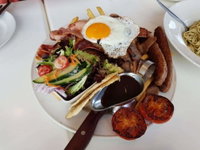 Lazy Moes - Caroline Springs