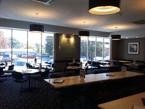 Windows On The Park - Restaurant Darwin 1