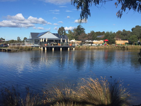 Puddleduck Vineyard - Restaurant Darwin 0
