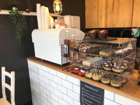 Edward  Co Cafe