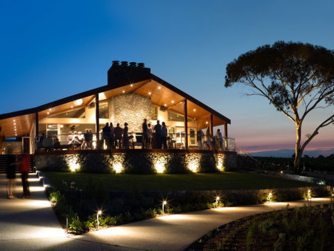 The Line & Label Restaurant - Restaurant Darwin 0