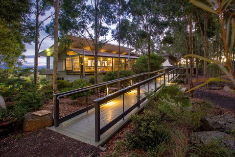 Merne At Lighthouse - Restaurant Darwin 0