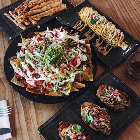 Tequila N Tacos - Restaurant Darwin 0