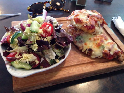 The Lazy Sheep - Restaurant Darwin 0
